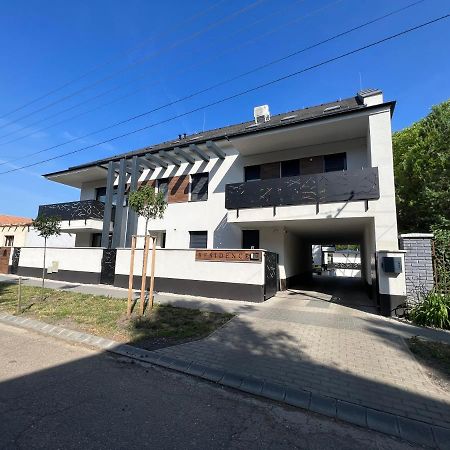 Csipke Residence 1. Hajdúszoboszló Exteriér fotografie